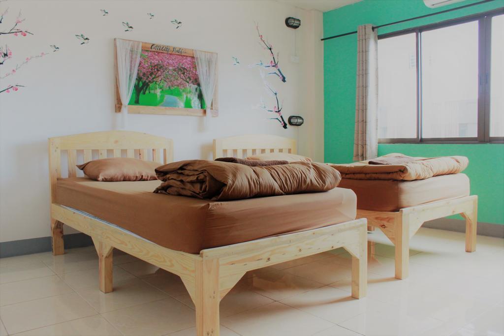 Cm City Hostel Чиангмай Экстерьер фото